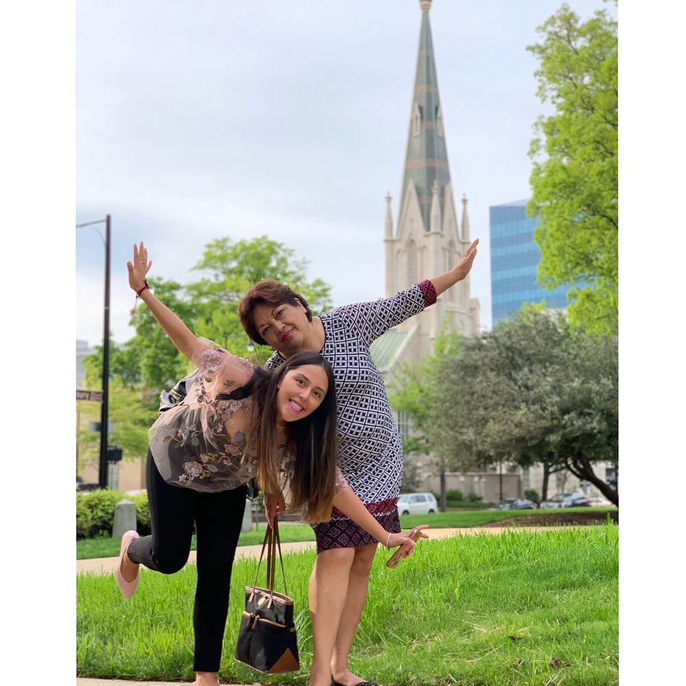 Meet your Posher, María